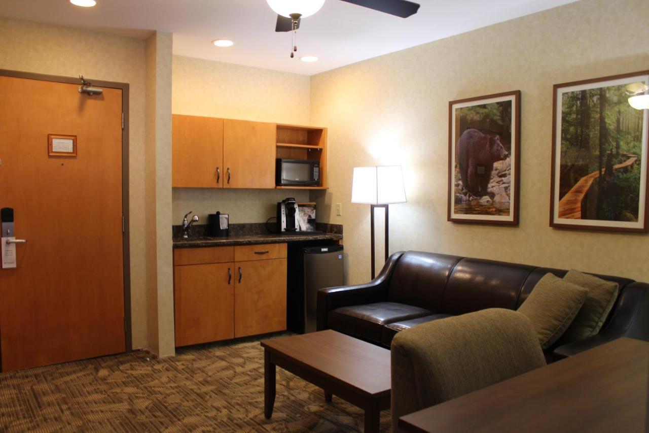 Best Western Plus Valemount Inn & Suites Exterior foto