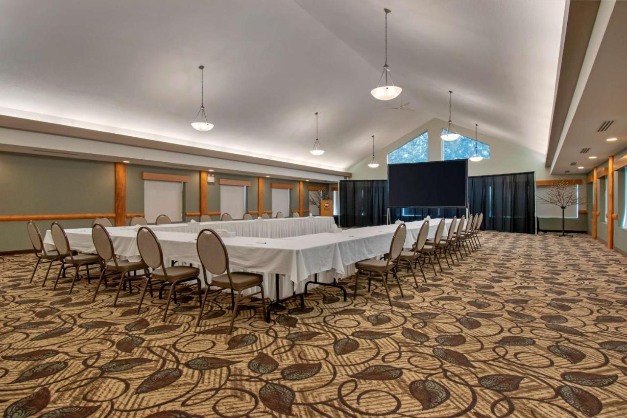Best Western Plus Valemount Inn & Suites Exterior foto